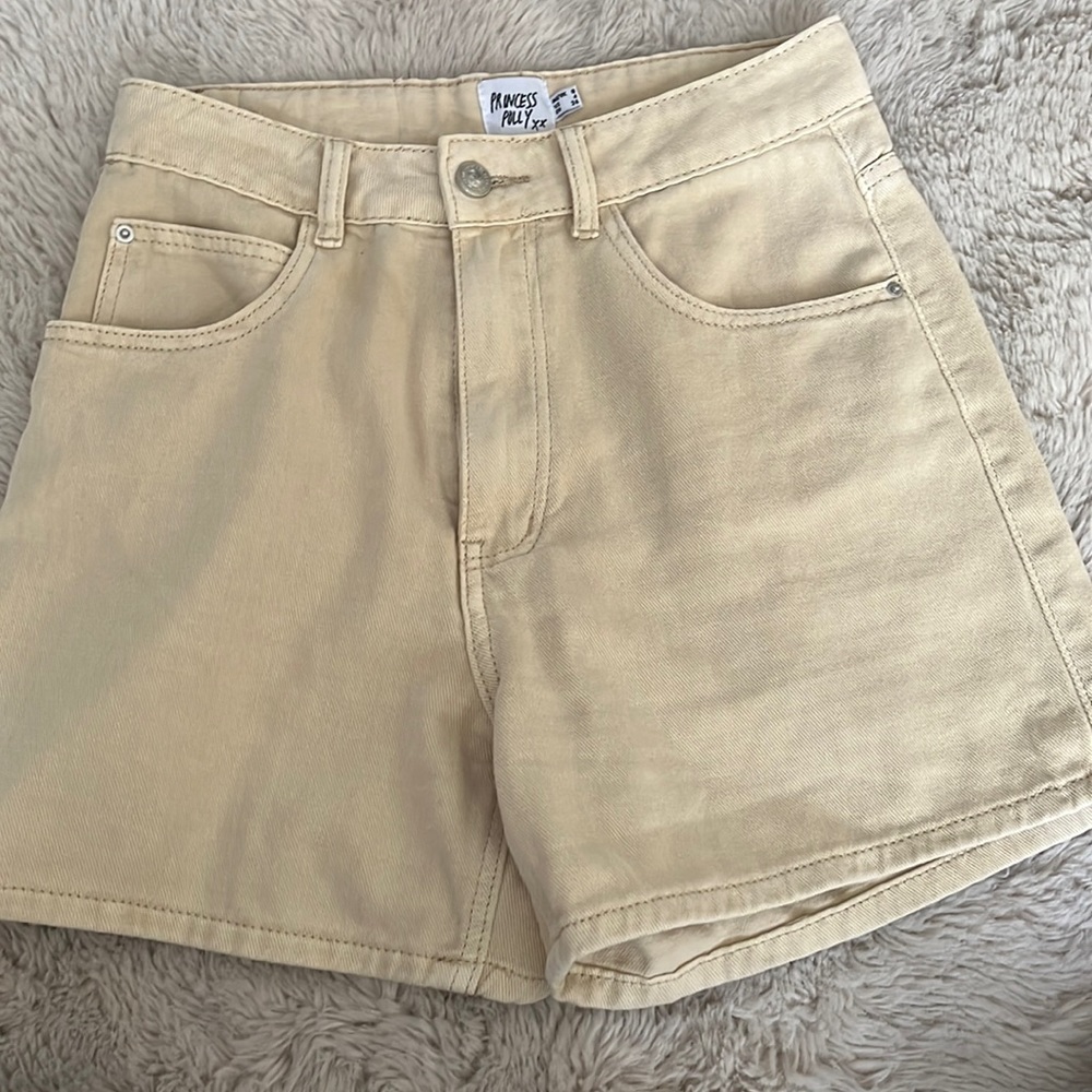 Princess Polly shorts